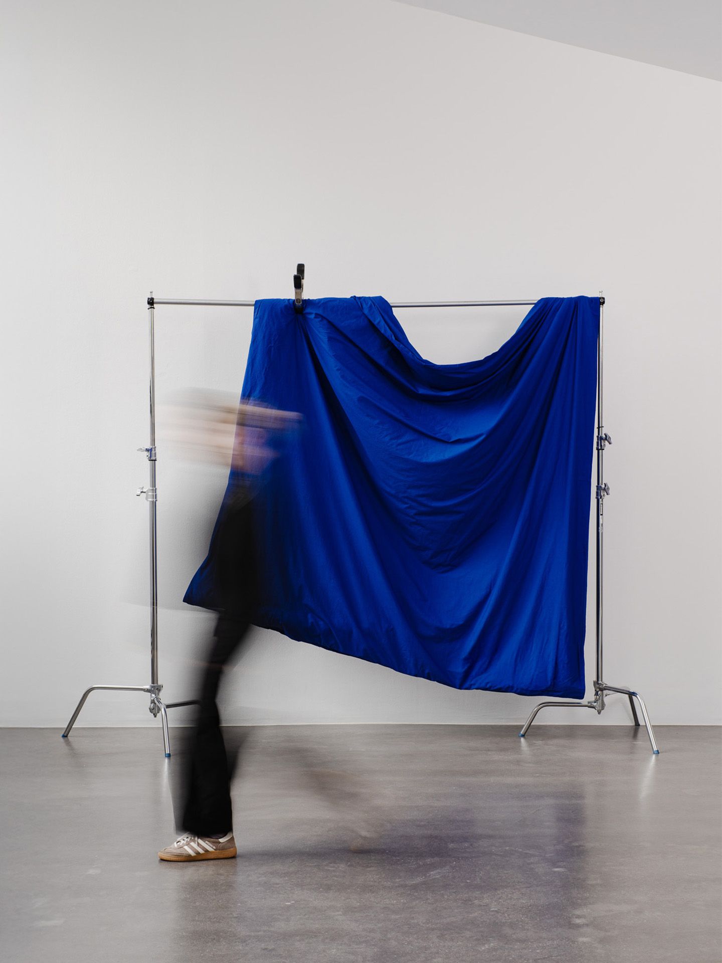 Finn knallblau 5
